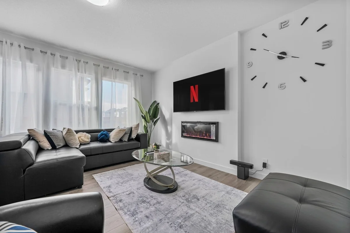 Edgemont furnished main-floor home — living room
